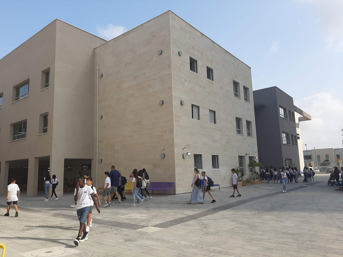 Здание израильской школы